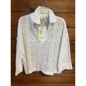 Marled Low V Collared White/Ivory Top Sz S NWT